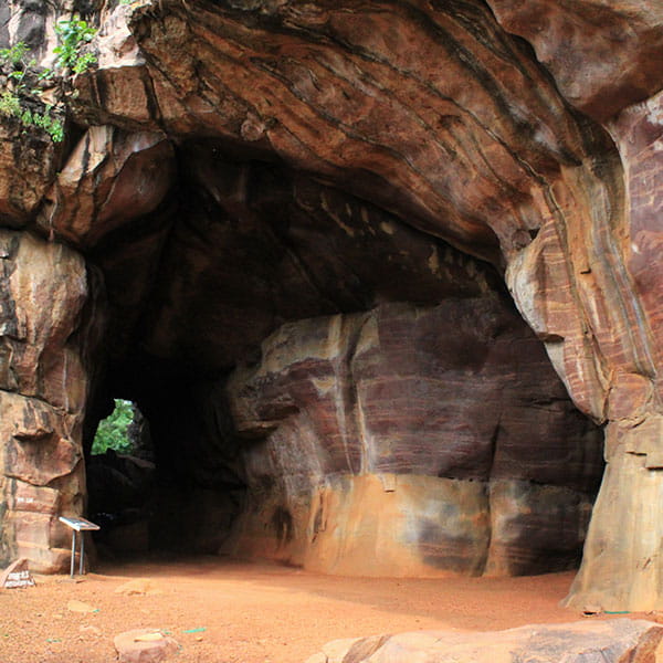 Bhimbetka Tour